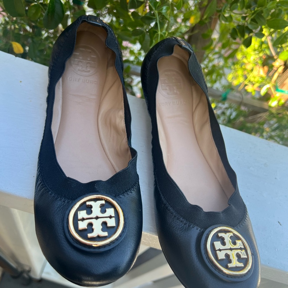 Tory Burch Black Ballet Flats - Picture 11 of 17